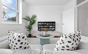 Modern 2Br Near Tower Bridge